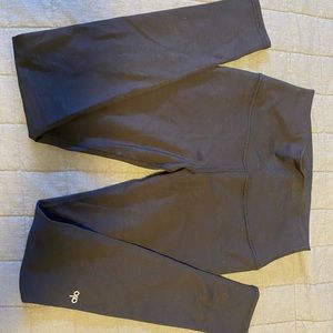 Alo Leggings - Black / Size M